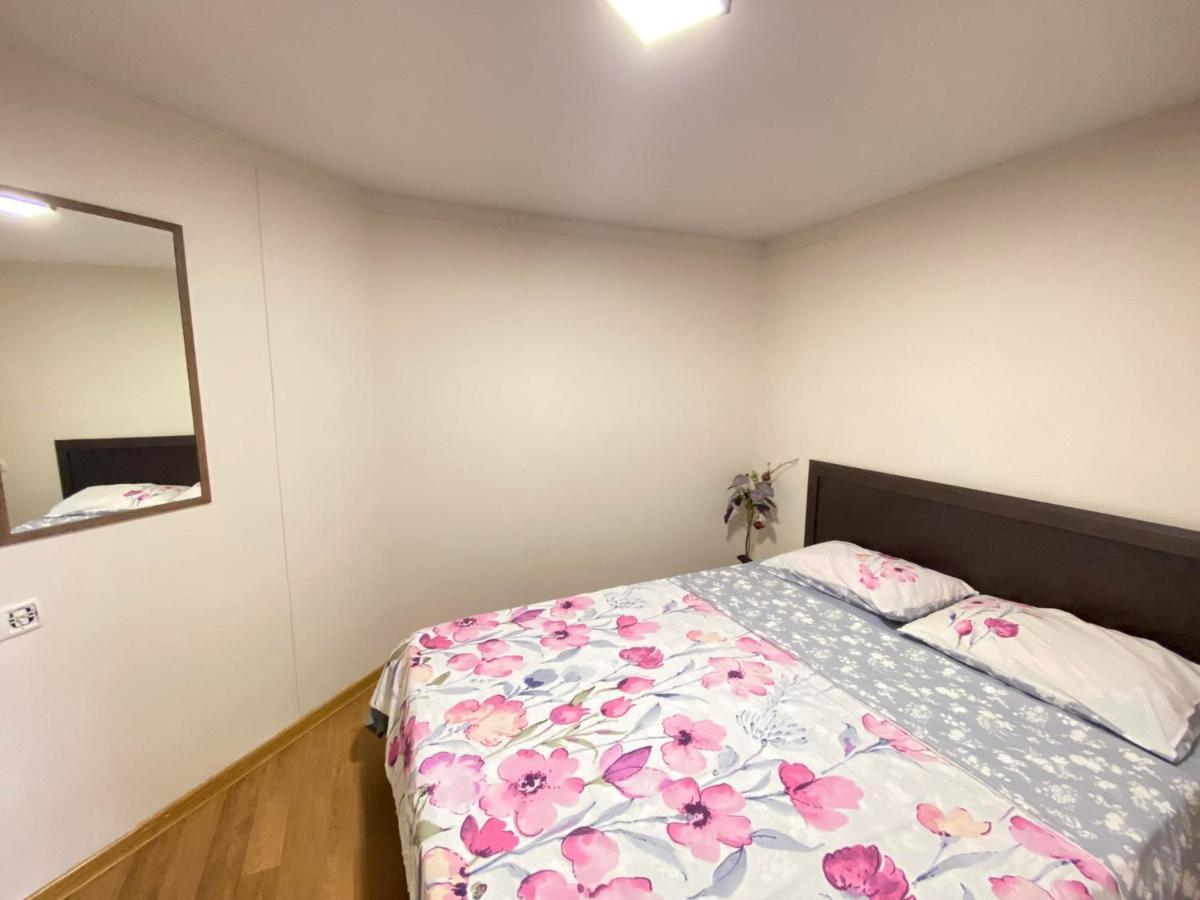 Freedom Square Apartment 트빌리시 외부 사진