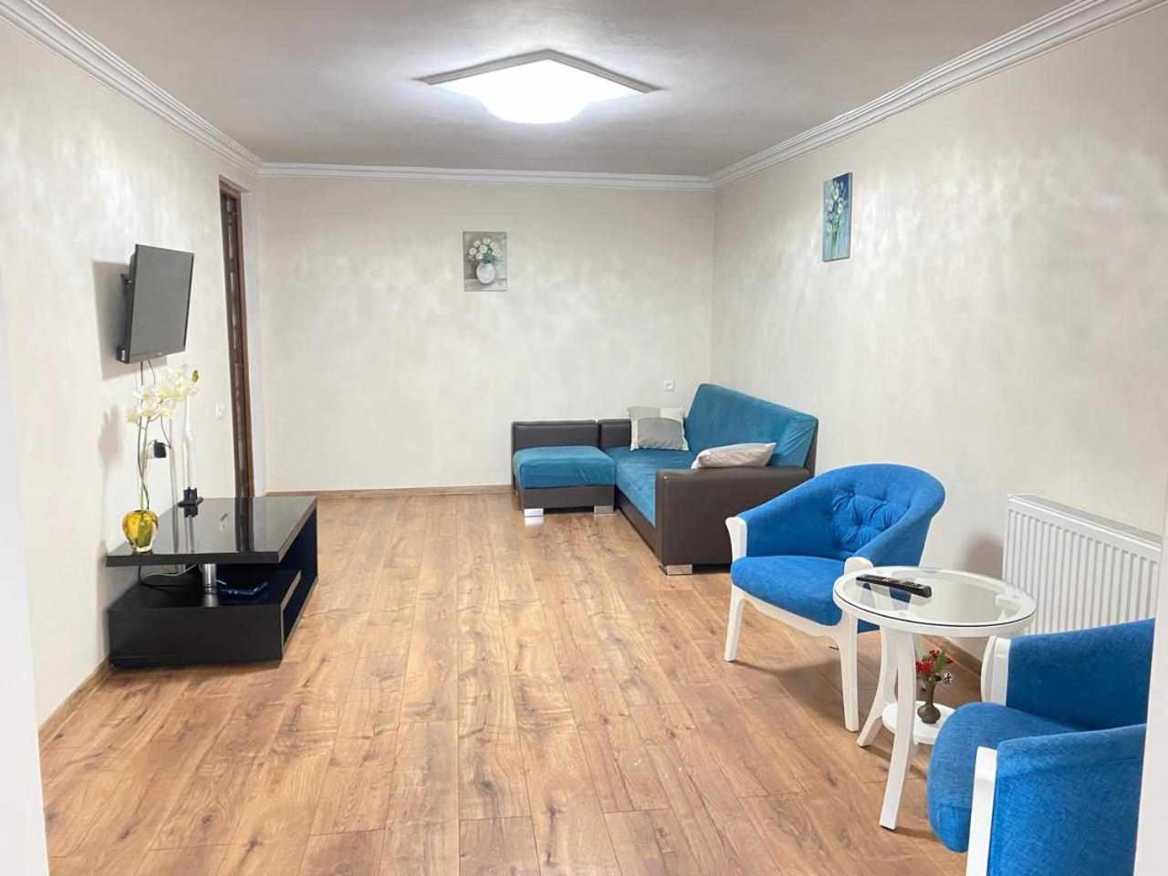 Freedom Square Apartment 트빌리시 외부 사진
